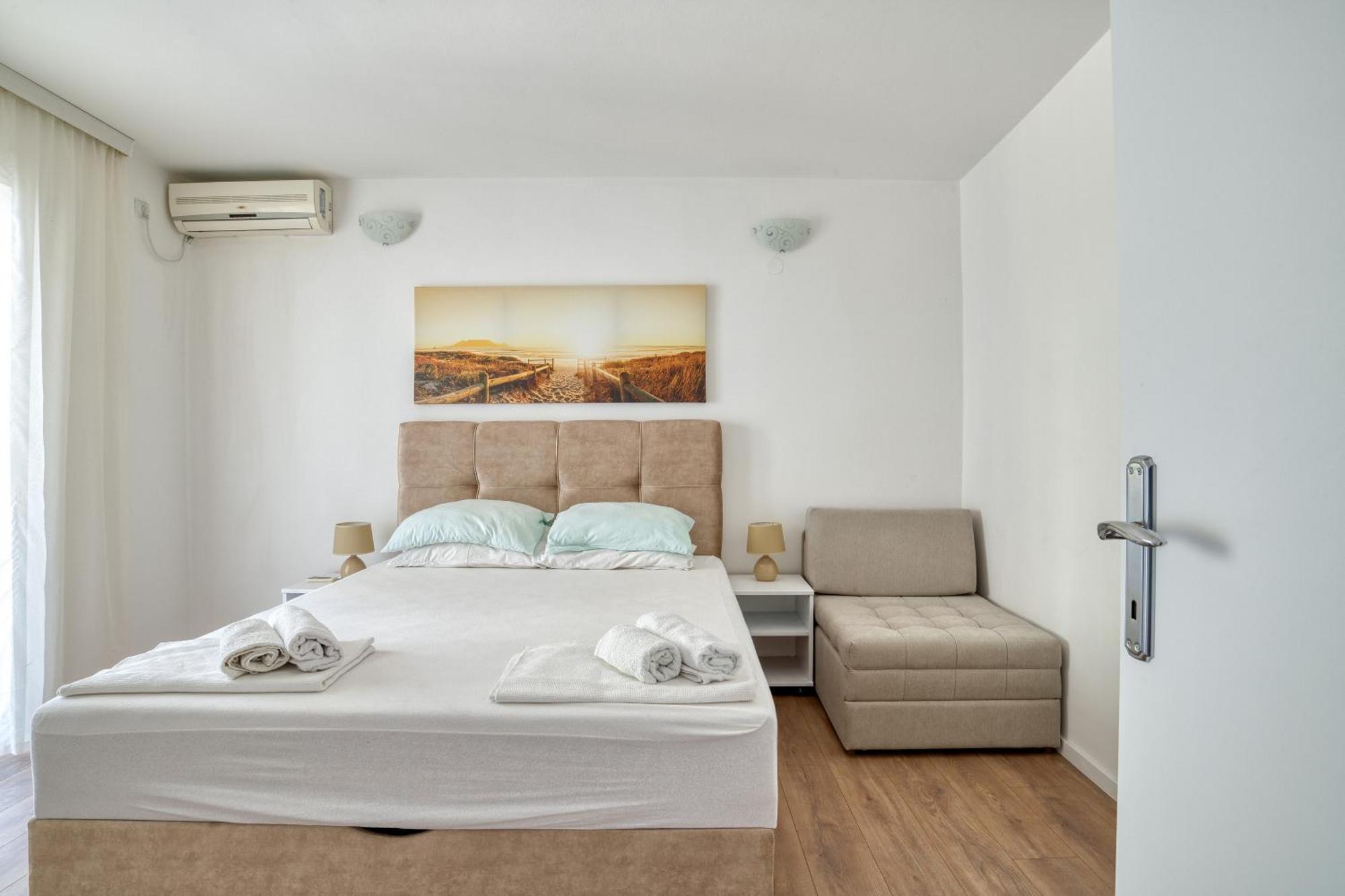 Apartman Zenta Petrovac Luaran gambar